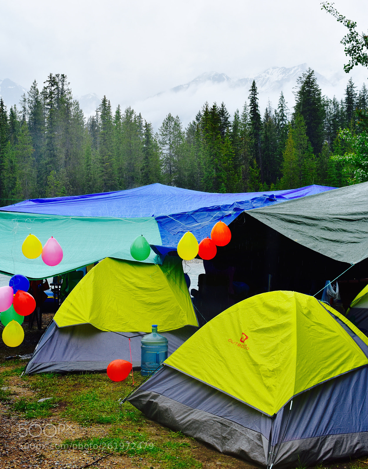 Nikon D3400 sample photo. Camping celebrations photography