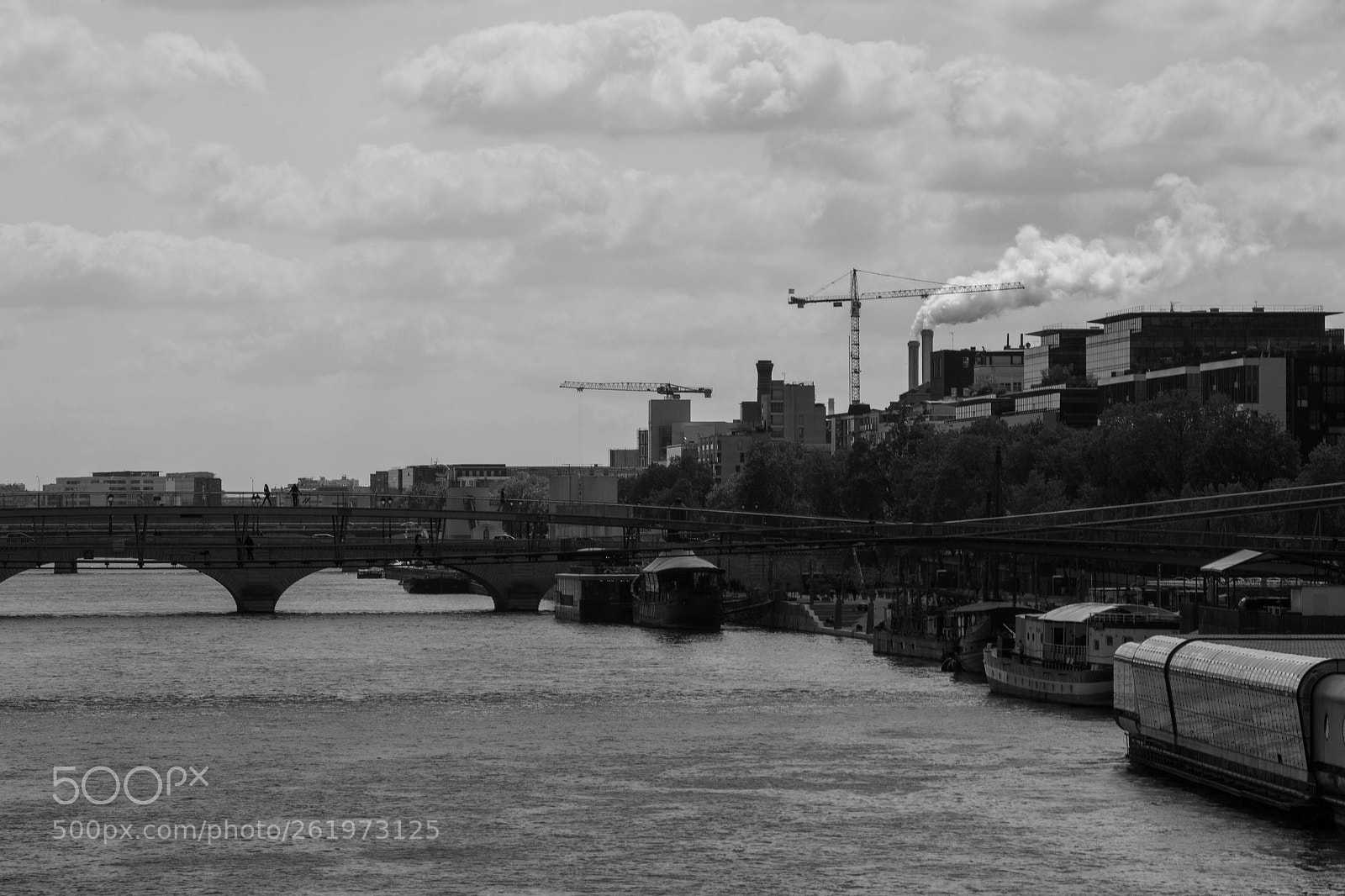 Canon EOS 700D (EOS Rebel T5i / EOS Kiss X7i) sample photo. Passerelle simone de beauvoir photography