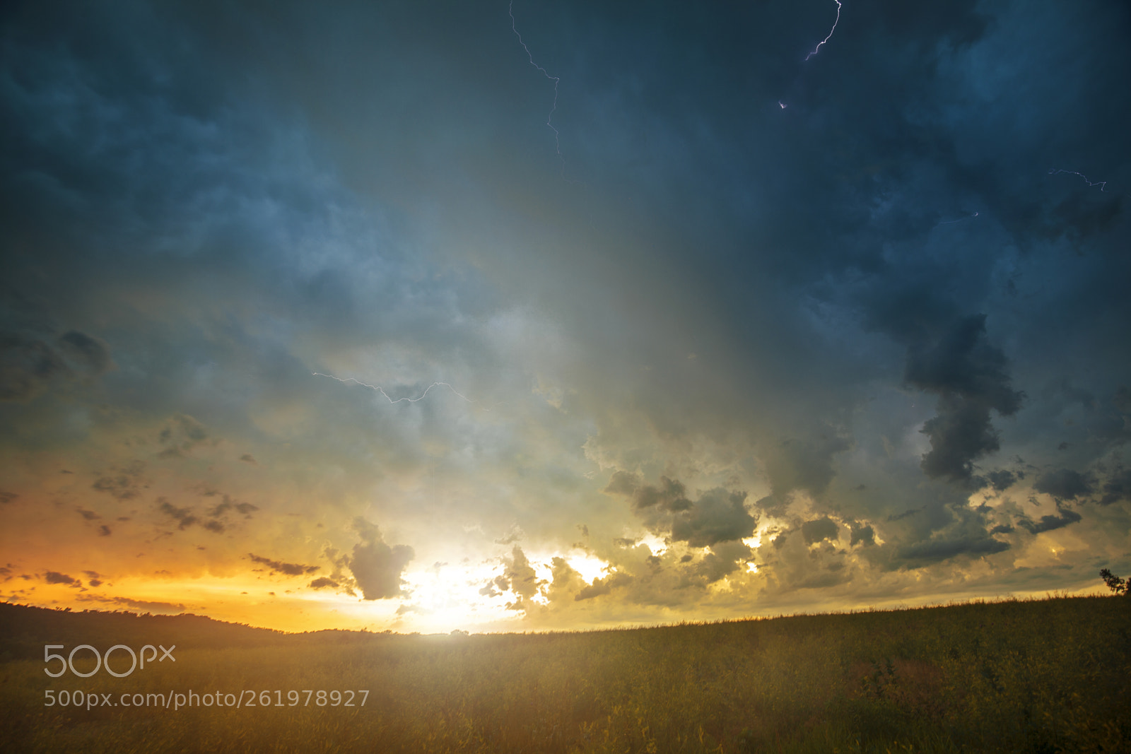Canon EOS 5D Mark II sample photo. Nebraska storms photography