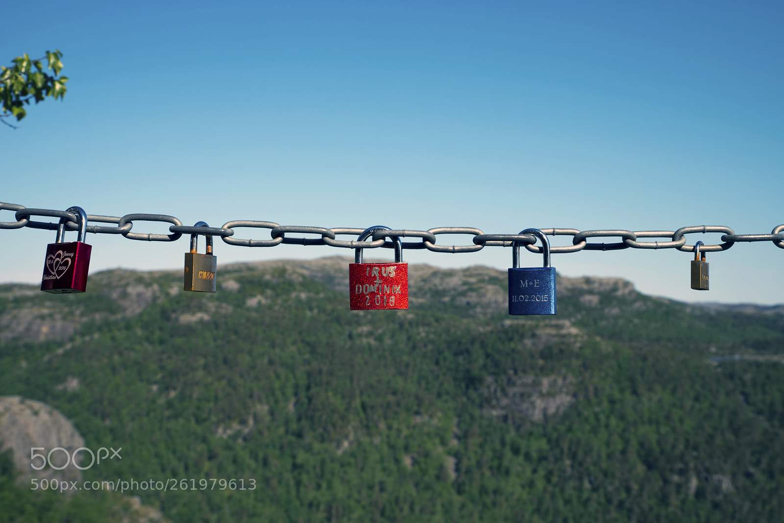 Pentax K-1 sample photo. Love locks photography