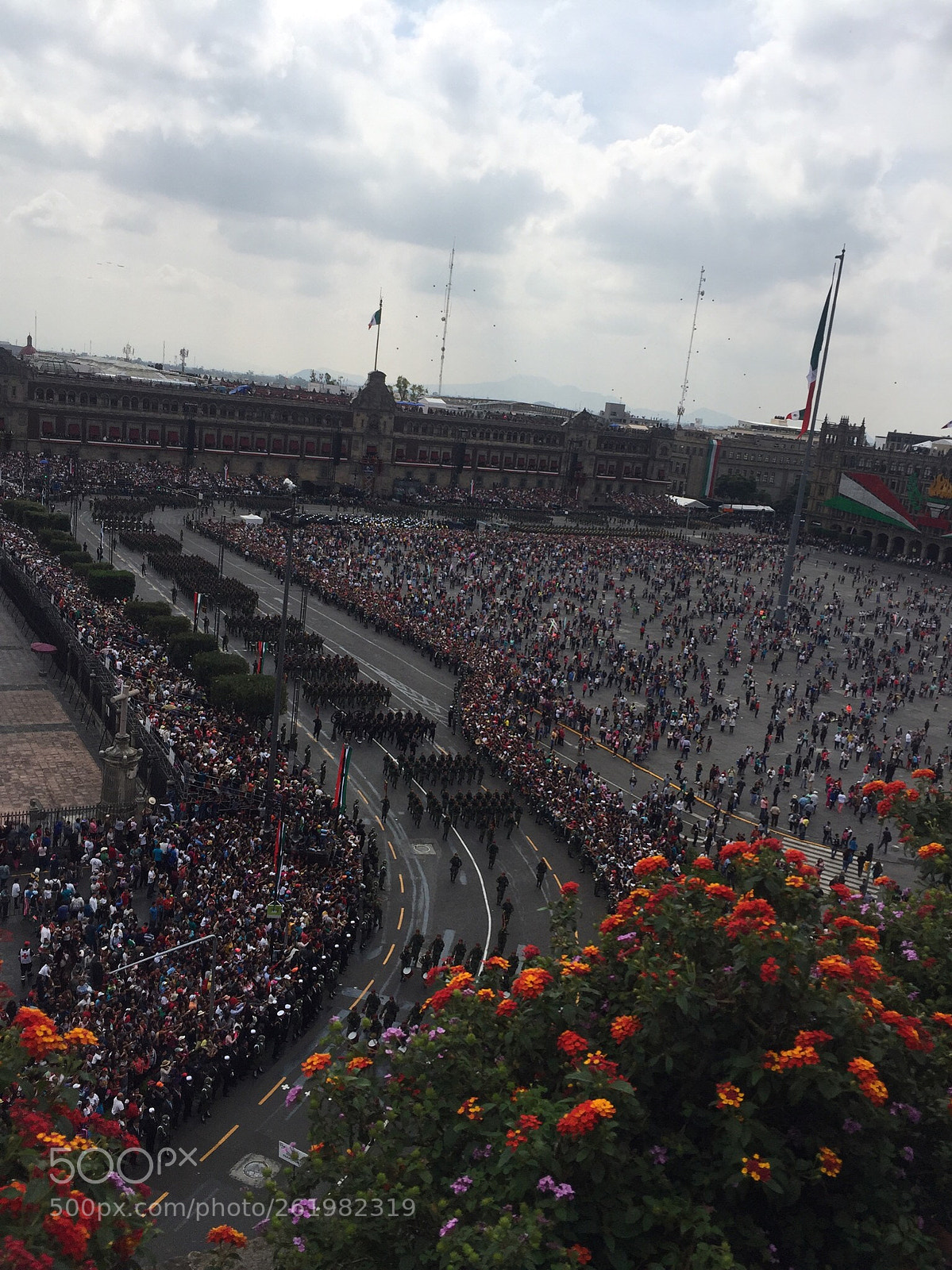 Apple iPhone 6 sample photo. Zócalo méxico  photography