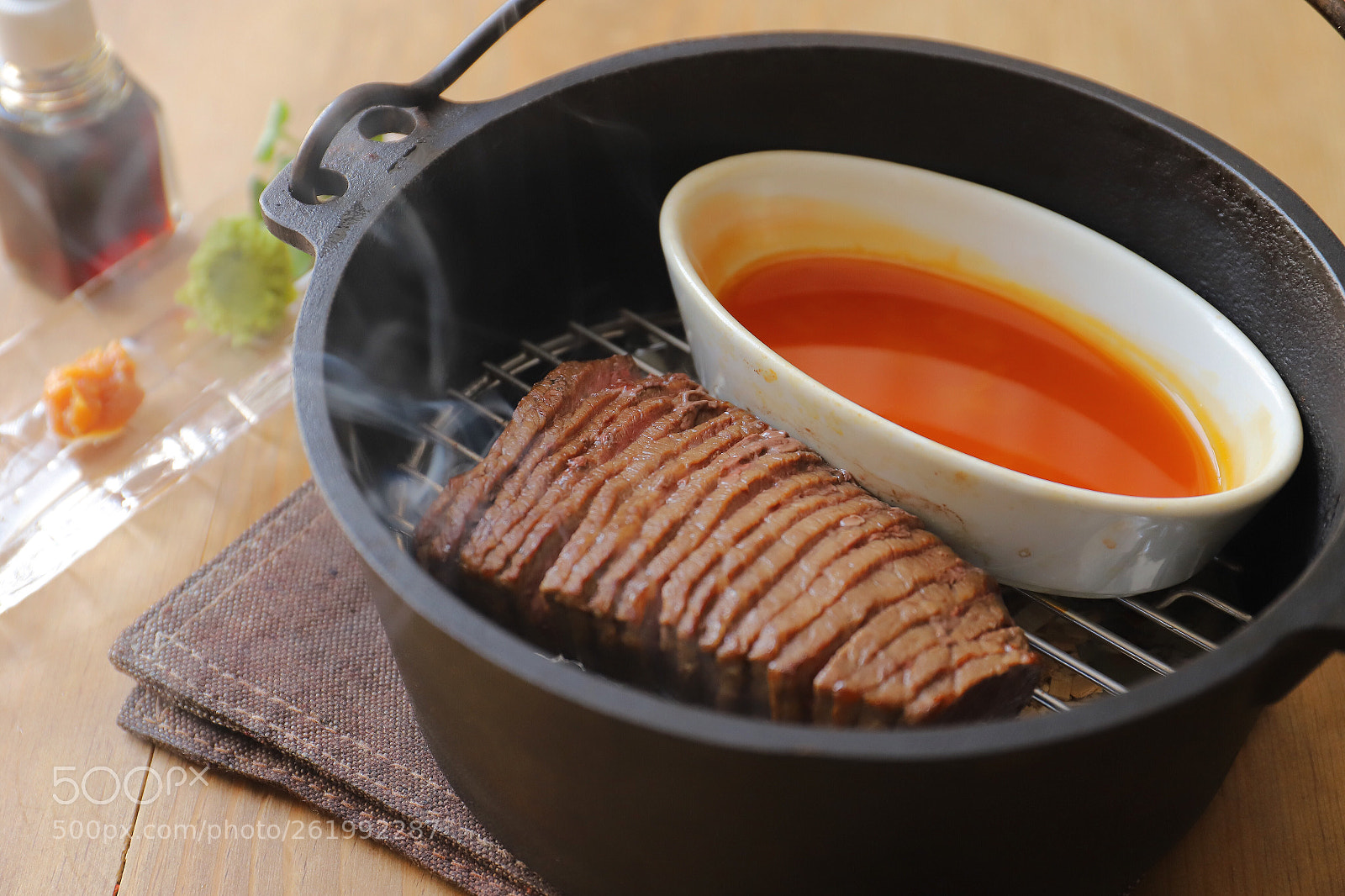 Canon EOS 6D Mark II sample photo. Smoked photography