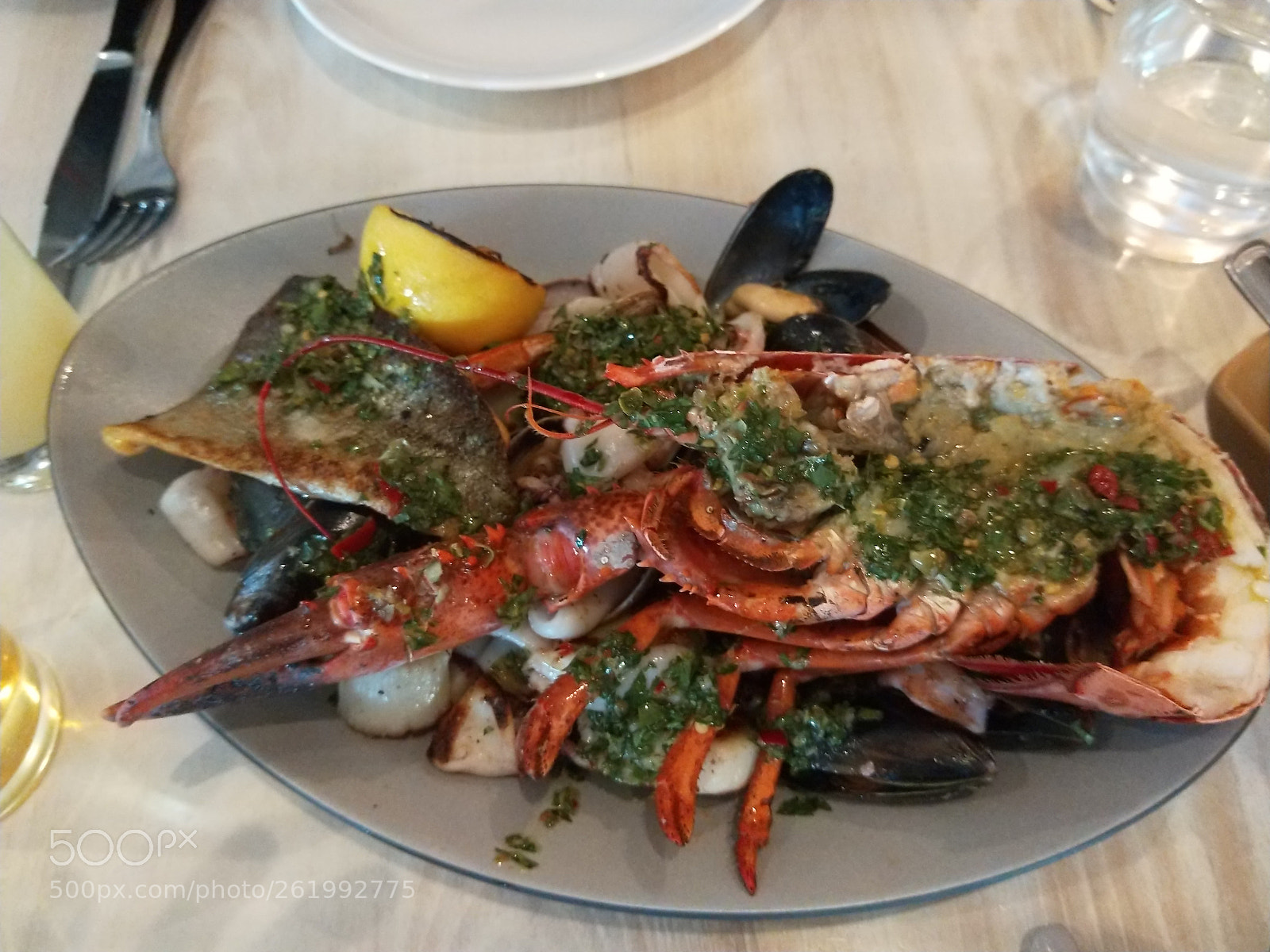 OPPO CPH1719 sample photo. Seafood festival photography