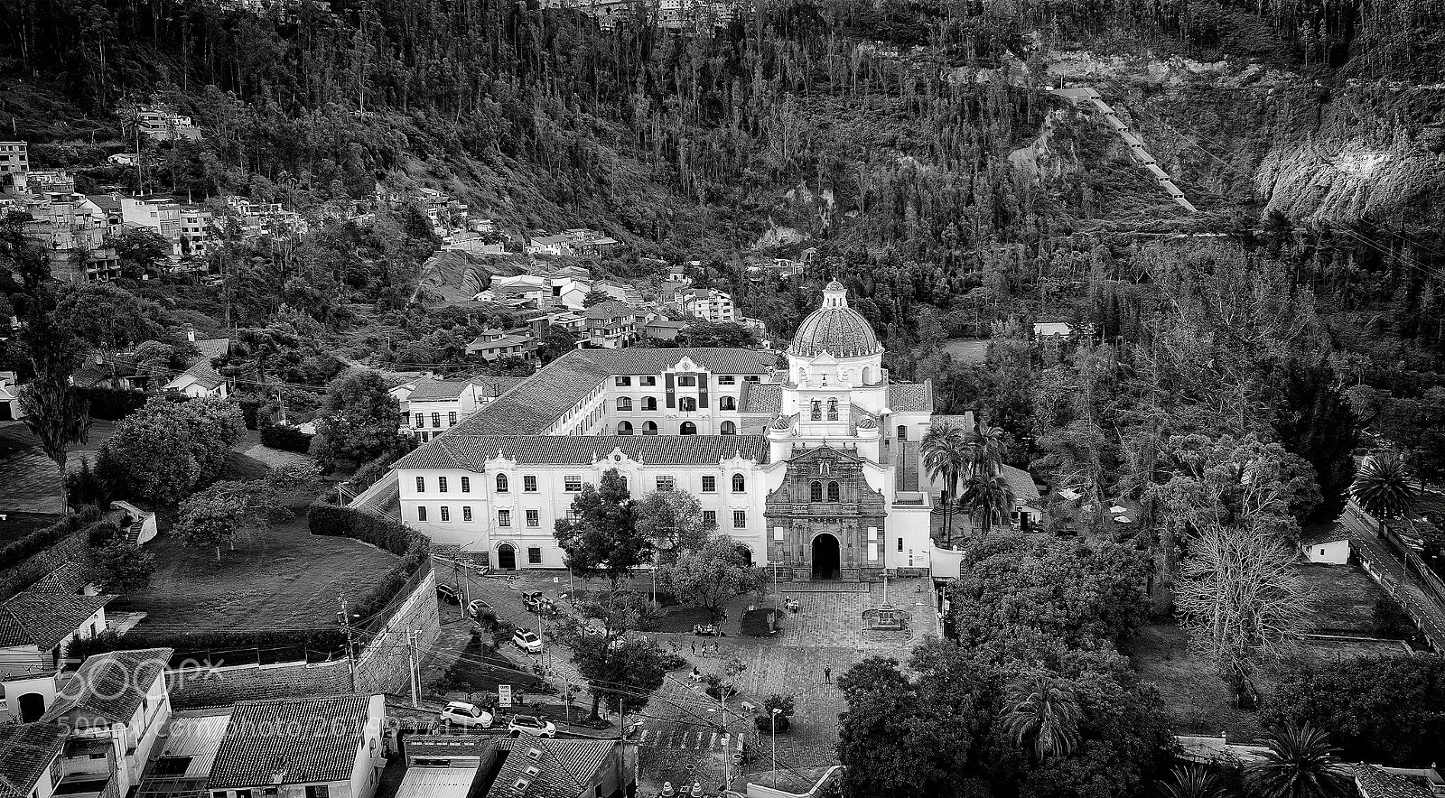 DJI FC6520 sample photo. Guapulo old church, quito photography