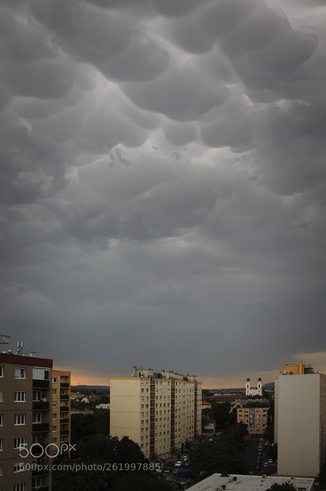 Sigma 17-70mm F2.8-4 DC Macro OS HSM sample photo. Strange clouds photography