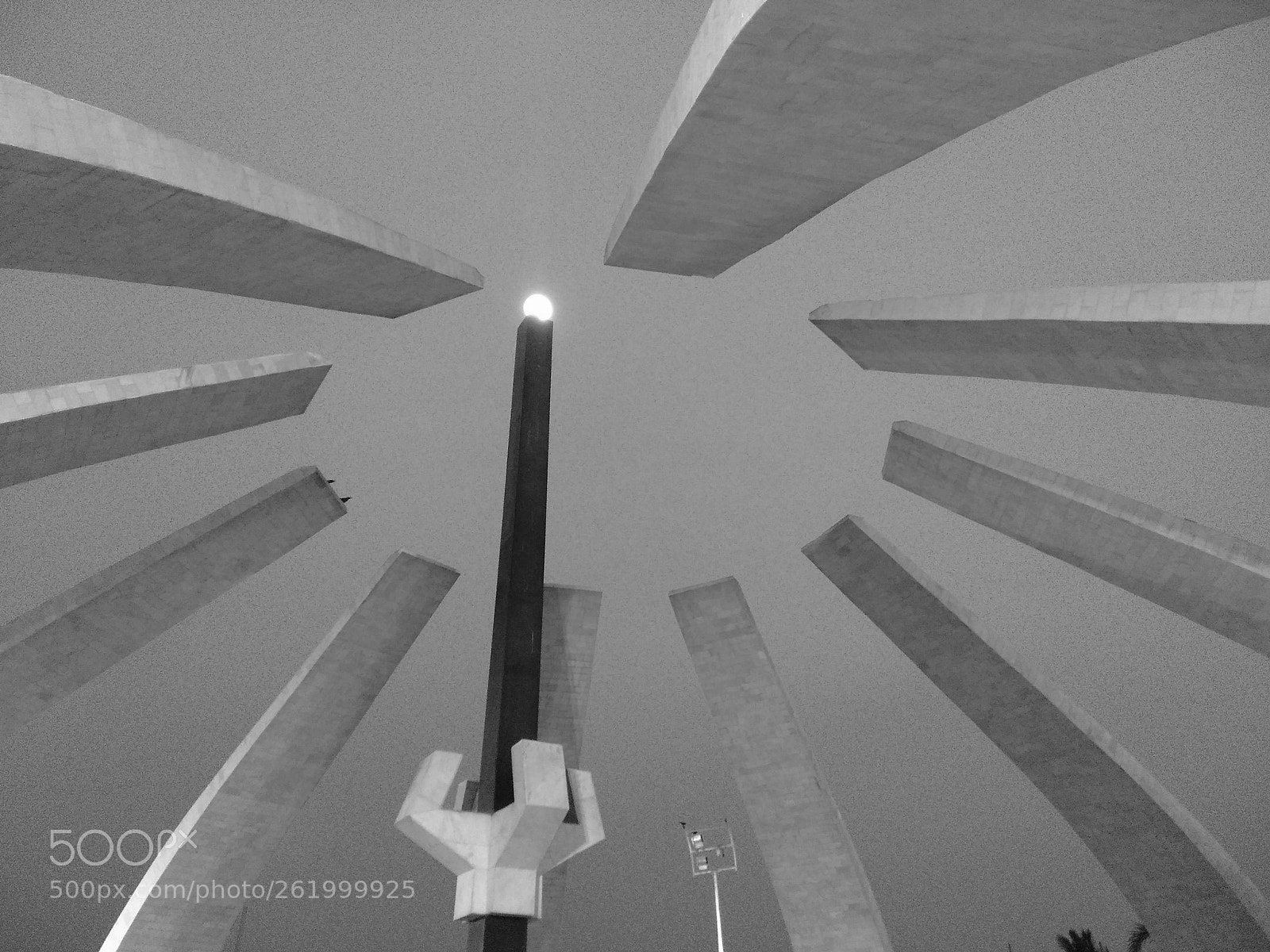 Xiaomi Redmi Note 5 sample photo. Mgr memorial photography