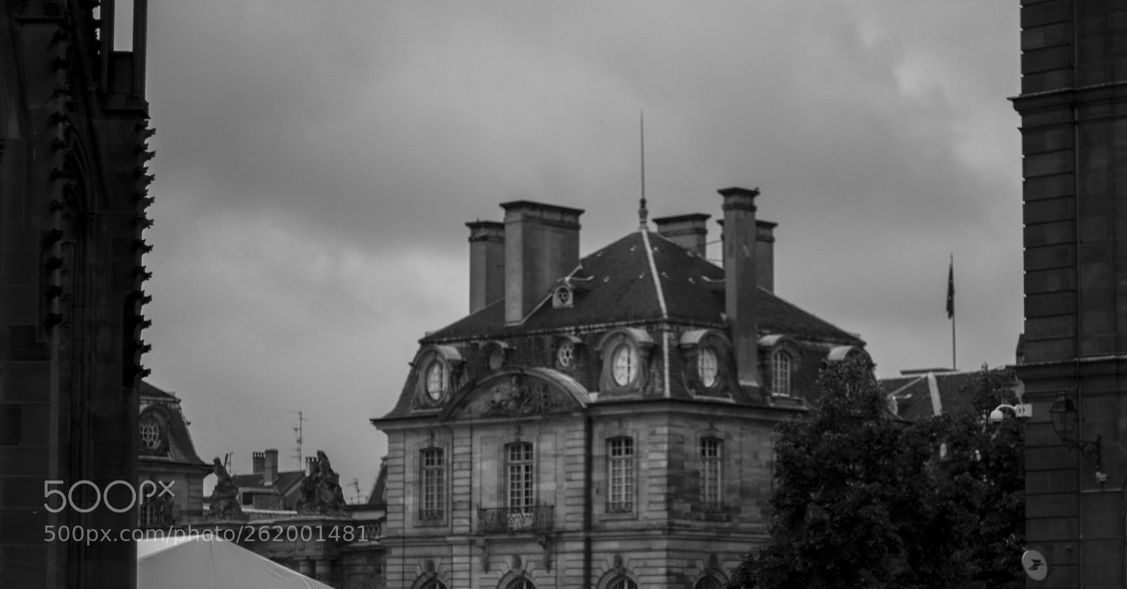 Canon EOS 50D sample photo. Overshadowed photography