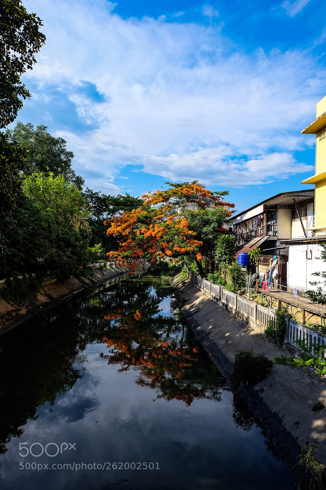 Fujifilm X-T10 sample photo. Old city photography