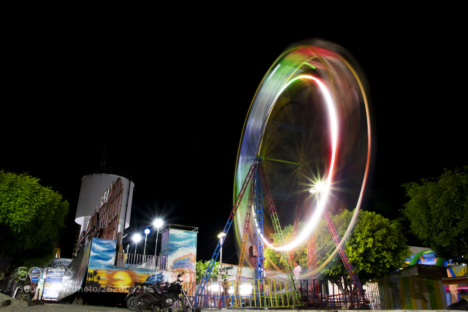 Nikon D3300 sample photo. Spinning lights photography