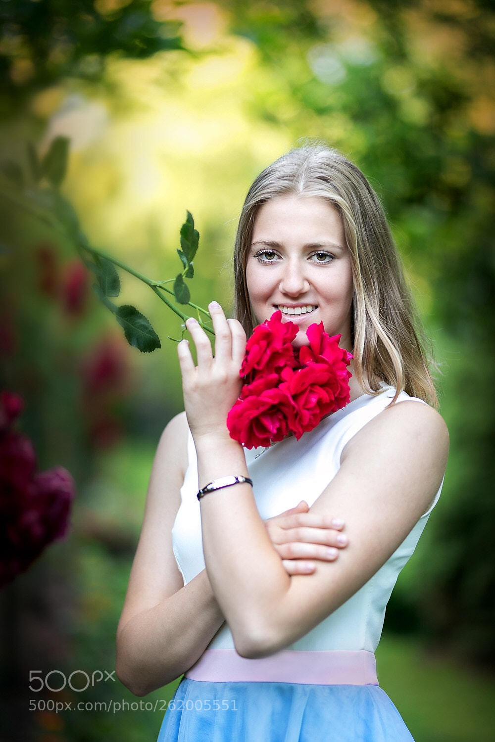 Canon EOS 5D Mark IV sample photo. Beauty & roses photography