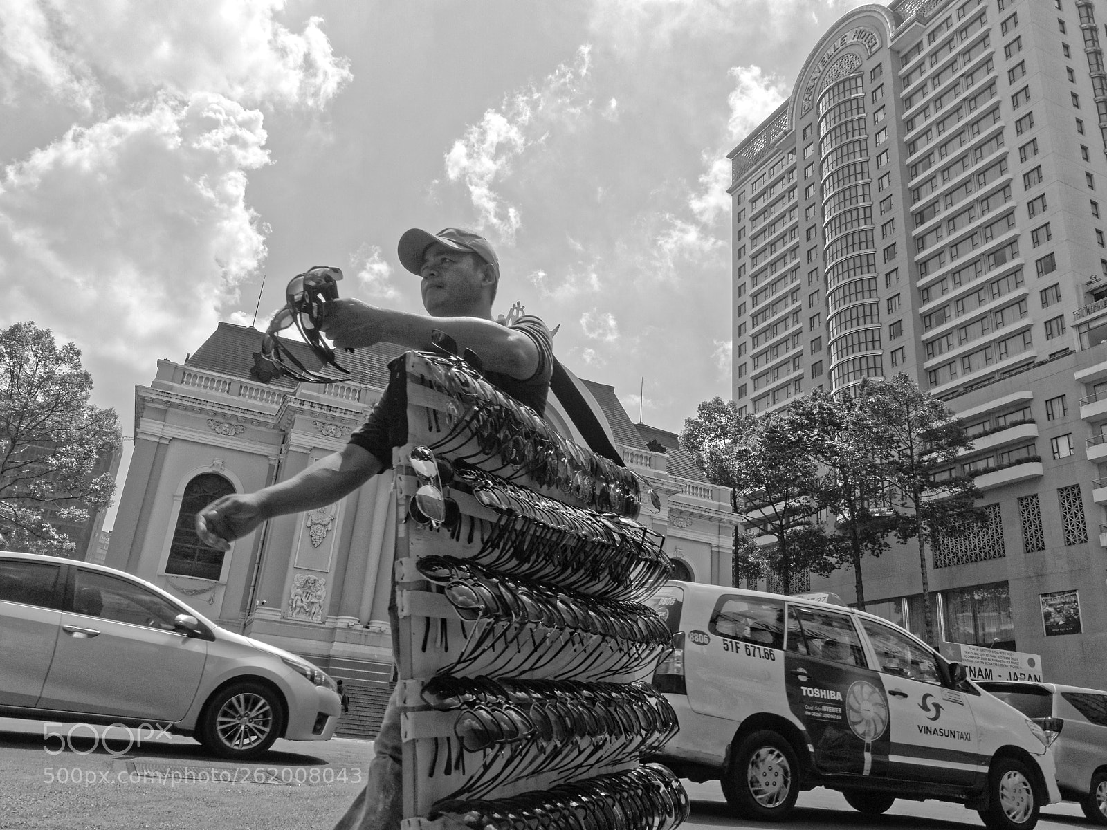 Olympus PEN E-PL3 sample photo. Sunglasses for you? photography