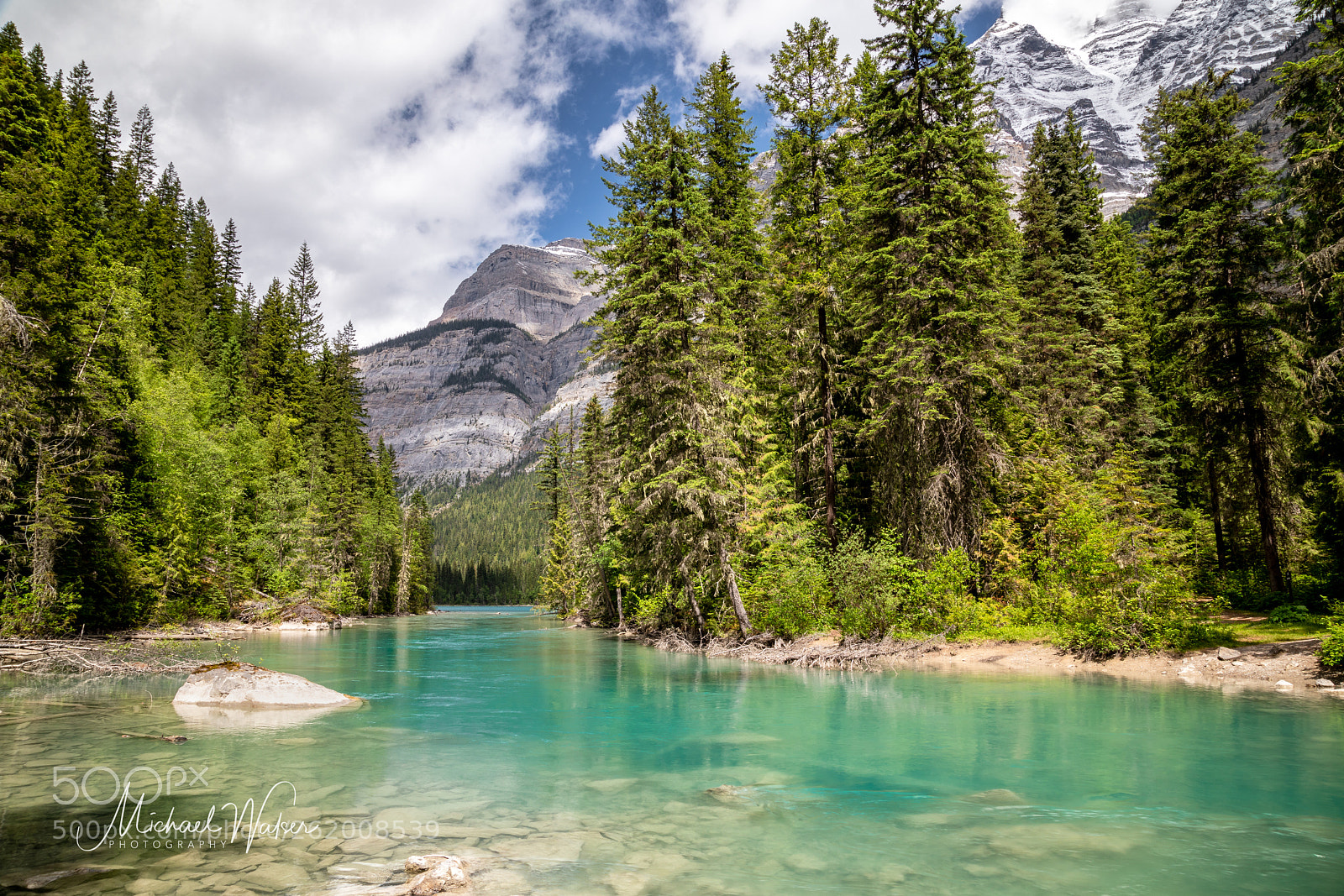 Canon EOS 5D Mark IV sample photo. Kinney lake - mount photography