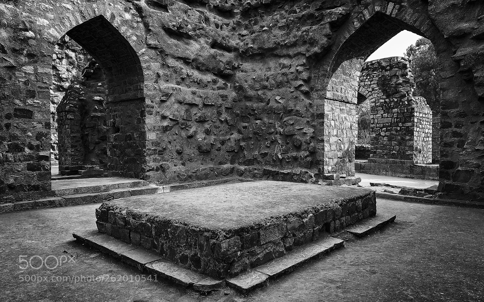 Canon EOS 6D sample photo. Tomb of ala-ud-din khilji photography