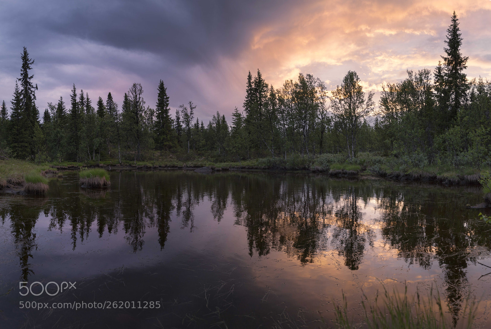 Canon EOS 5DS sample photo. Midnight light photography