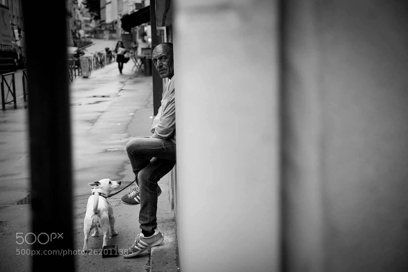 Sony a7R III sample photo. 男人与他的狗 (paris) photography