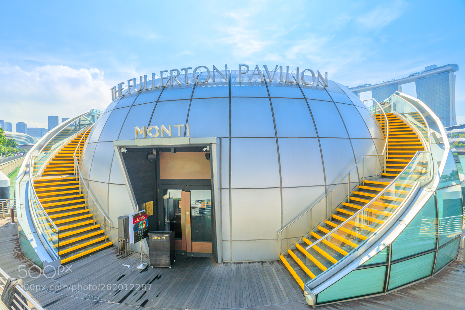 Canon EOS 5D Mark IV sample photo. The fullerton pavilion photography