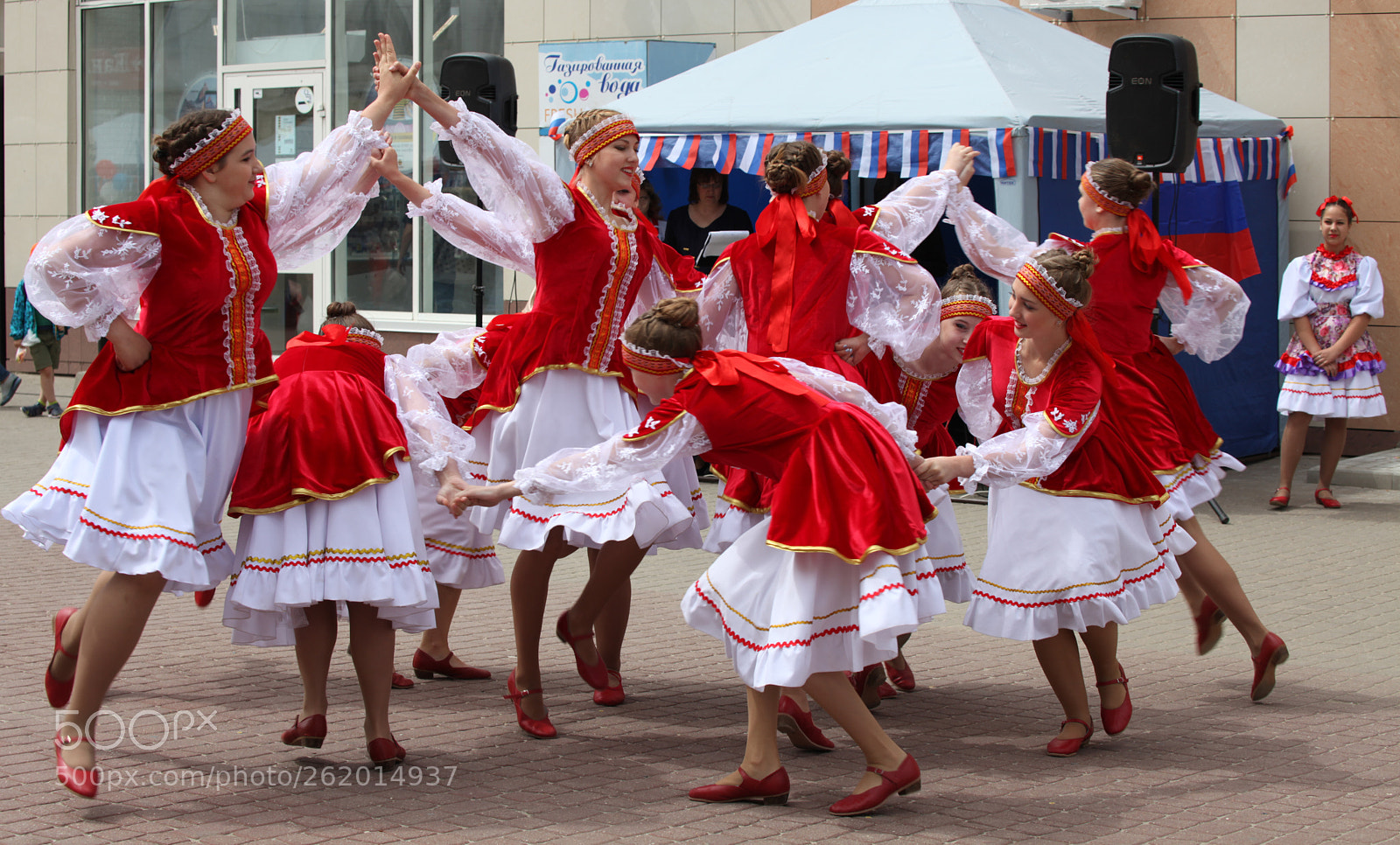 Canon EOS 5D Mark II sample photo. Сity festival photography