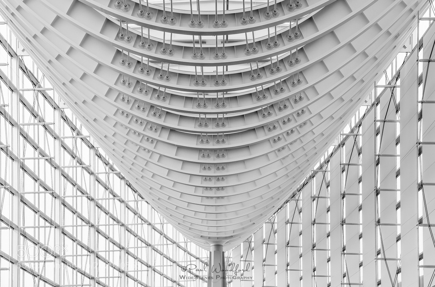Sony a7R II sample photo. Tokyo international forum photography