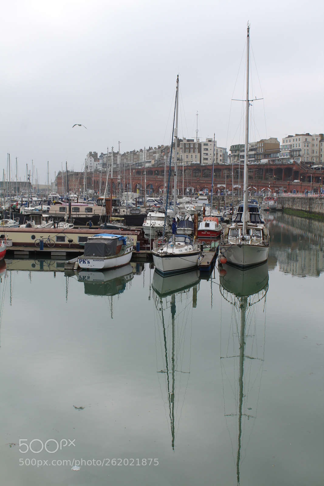 Canon EOS 1300D (EOS Rebel T6 / EOS Kiss X80) sample photo. Pythagoras' theorem - ramsgate photography