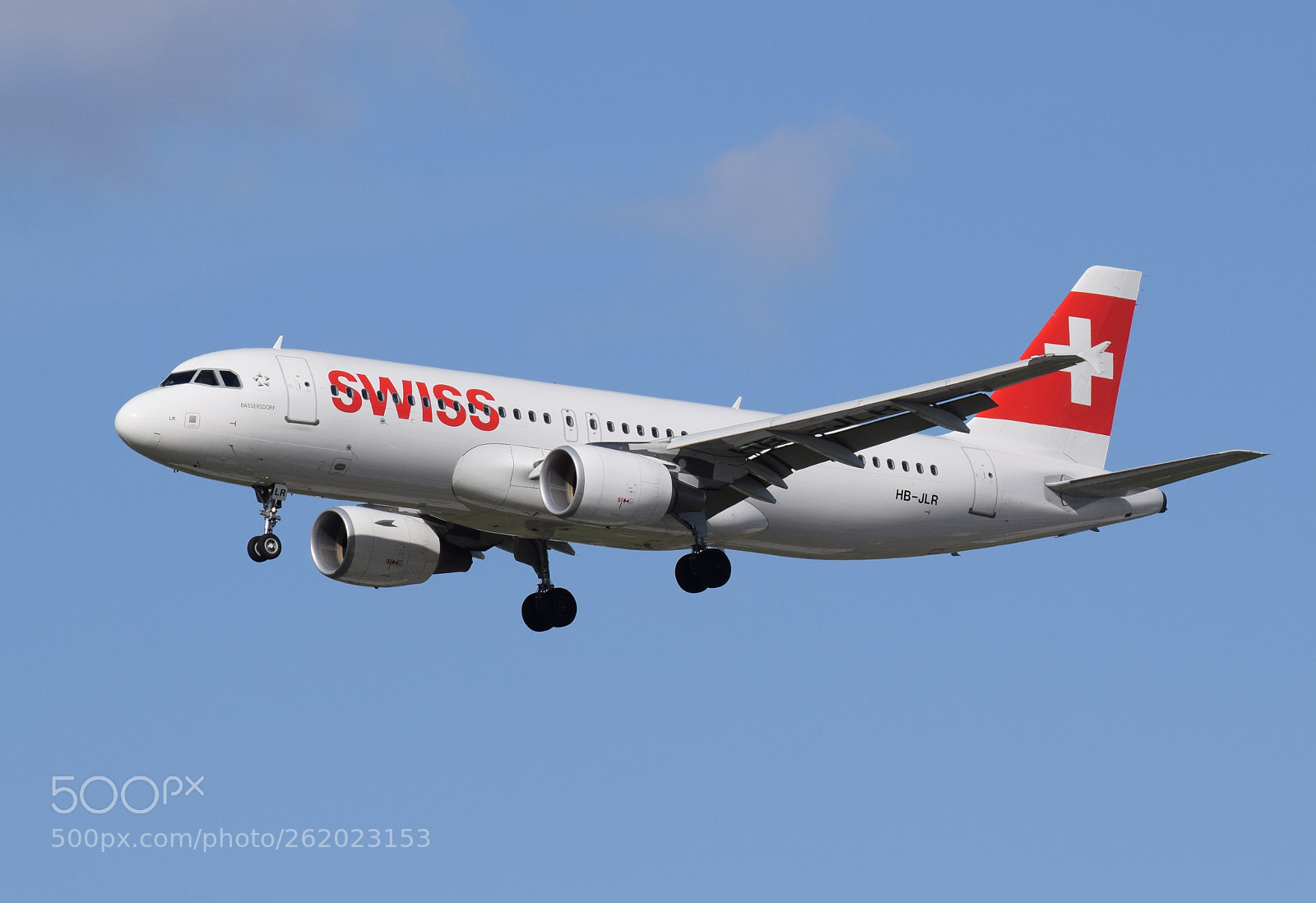 Tamron SP 70-300mm F4-5.6 Di VC USD sample photo. Swiss international air lines photography