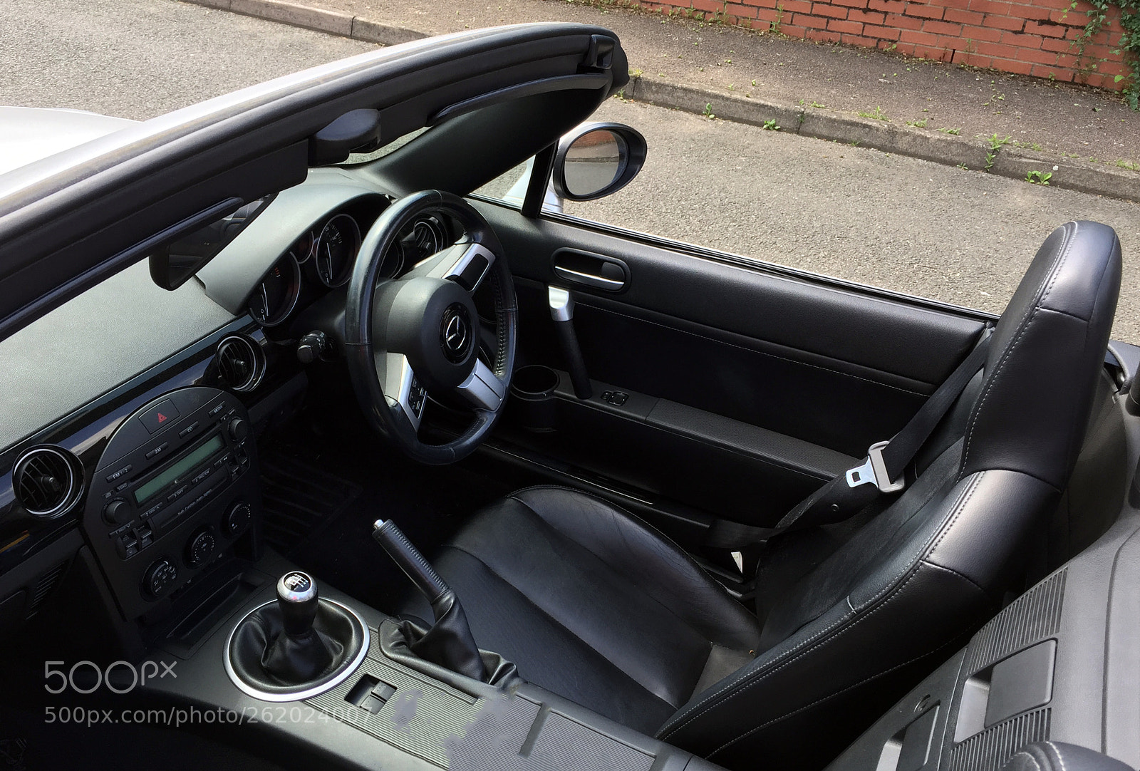 Apple iPhone 6 sample photo. 2006 mazda mx-5 2.0 sport photography