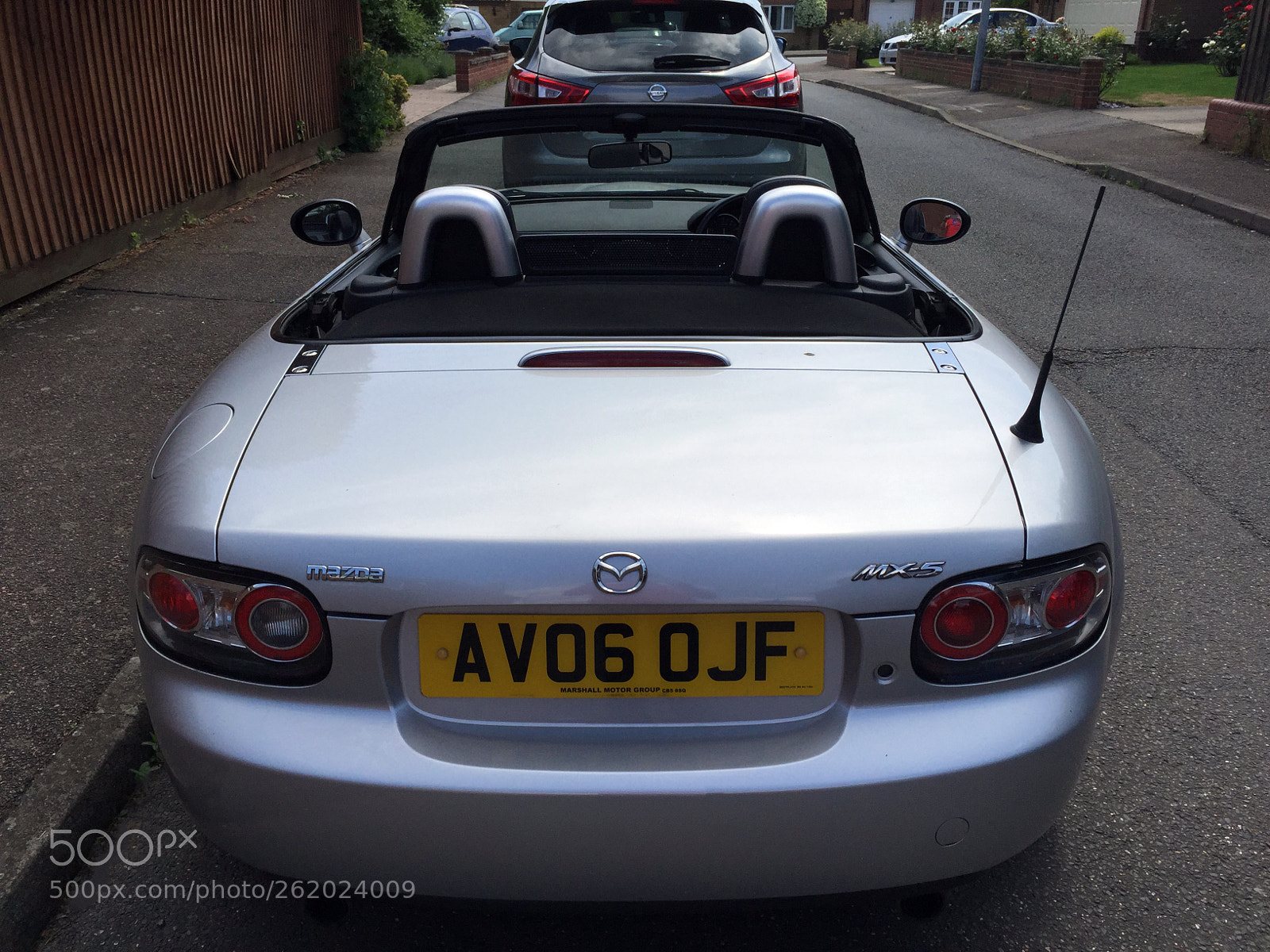 Apple iPhone 6 sample photo. 2006 mazda mx-5 2.0 sport photography