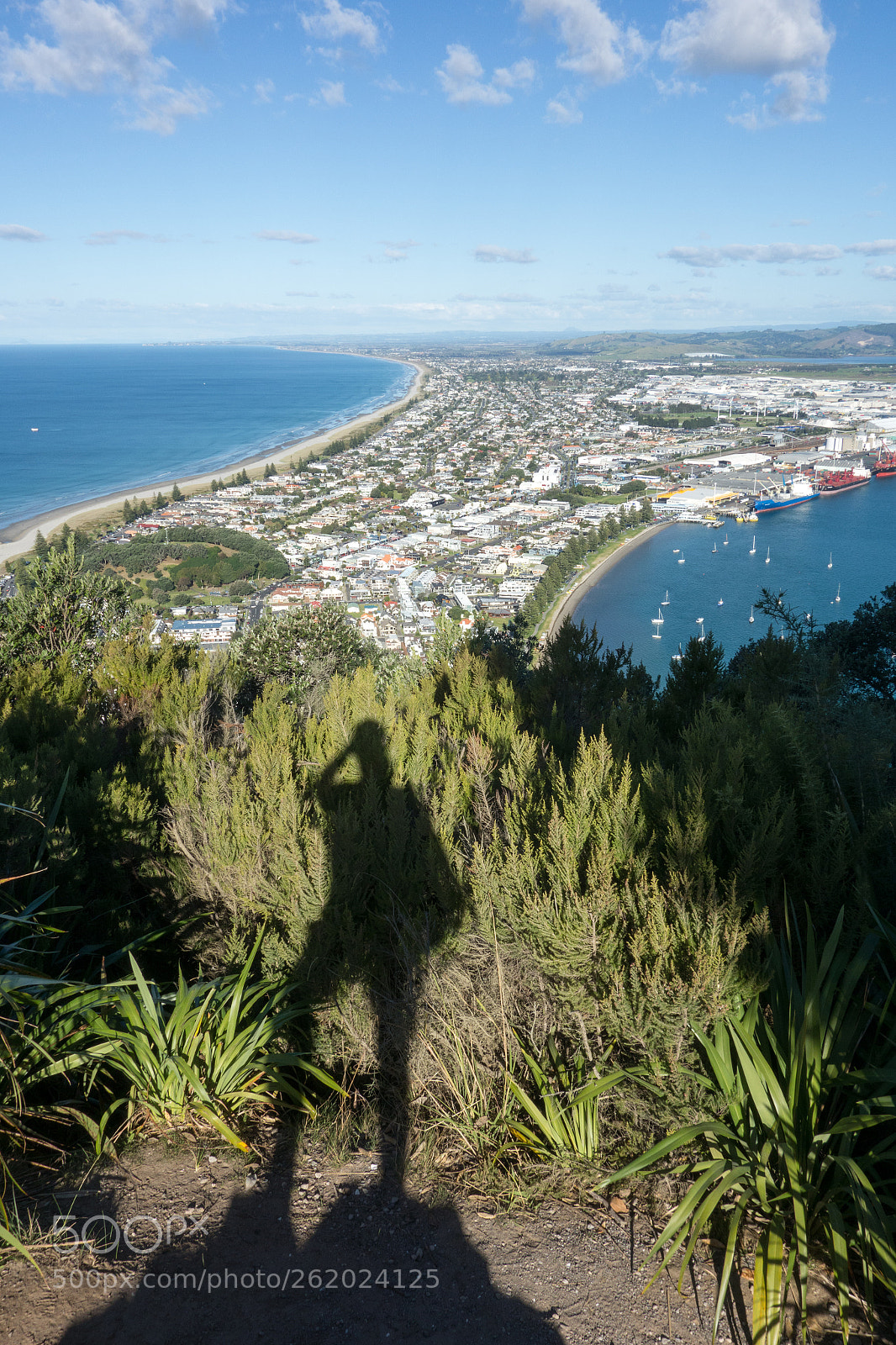 Sony Cyber-shot DSC-RX100 sample photo. Resort town photography