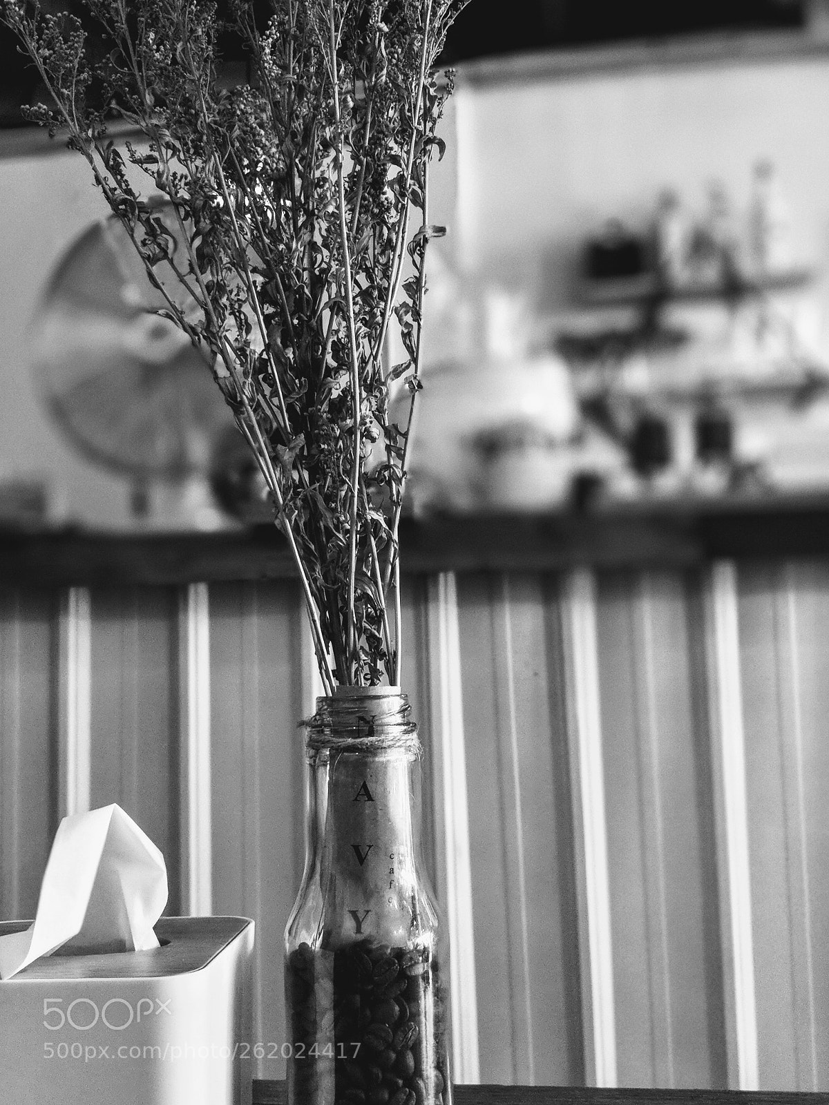 Google Pixel 2 sample photo. Old navy photography