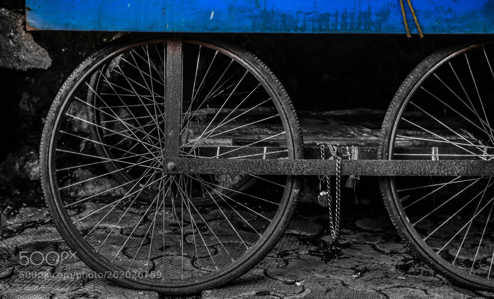 Canon EOS 6D sample photo. Street wheels. photography