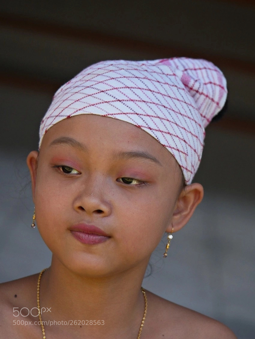 Panasonic Lumix DMC-GH4 sample photo. Little miss beautiful.. photography