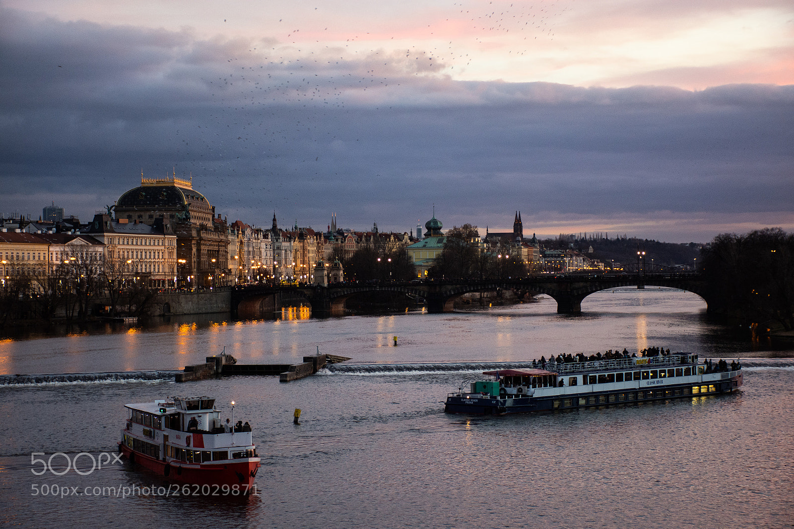 Nikon D7200 sample photo. Tourist boats in front photography