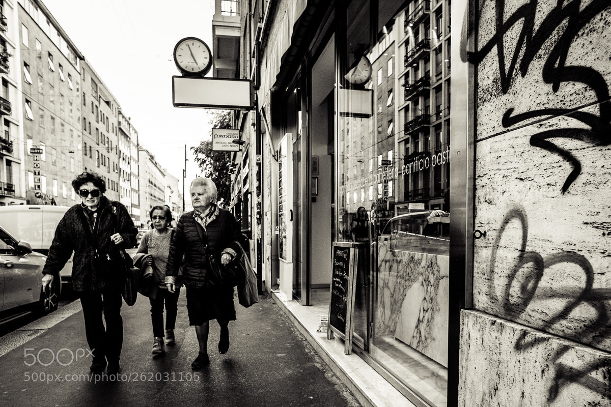 Fujifilm X70 sample photo. Milano - corso di photography