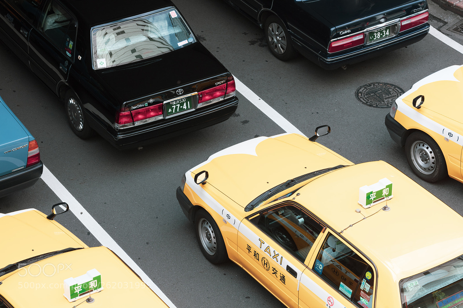 Canon EOS 5DS sample photo. Taxi photography