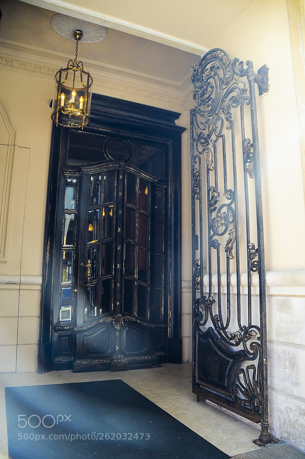 Nikon D700 sample photo. Front door photography