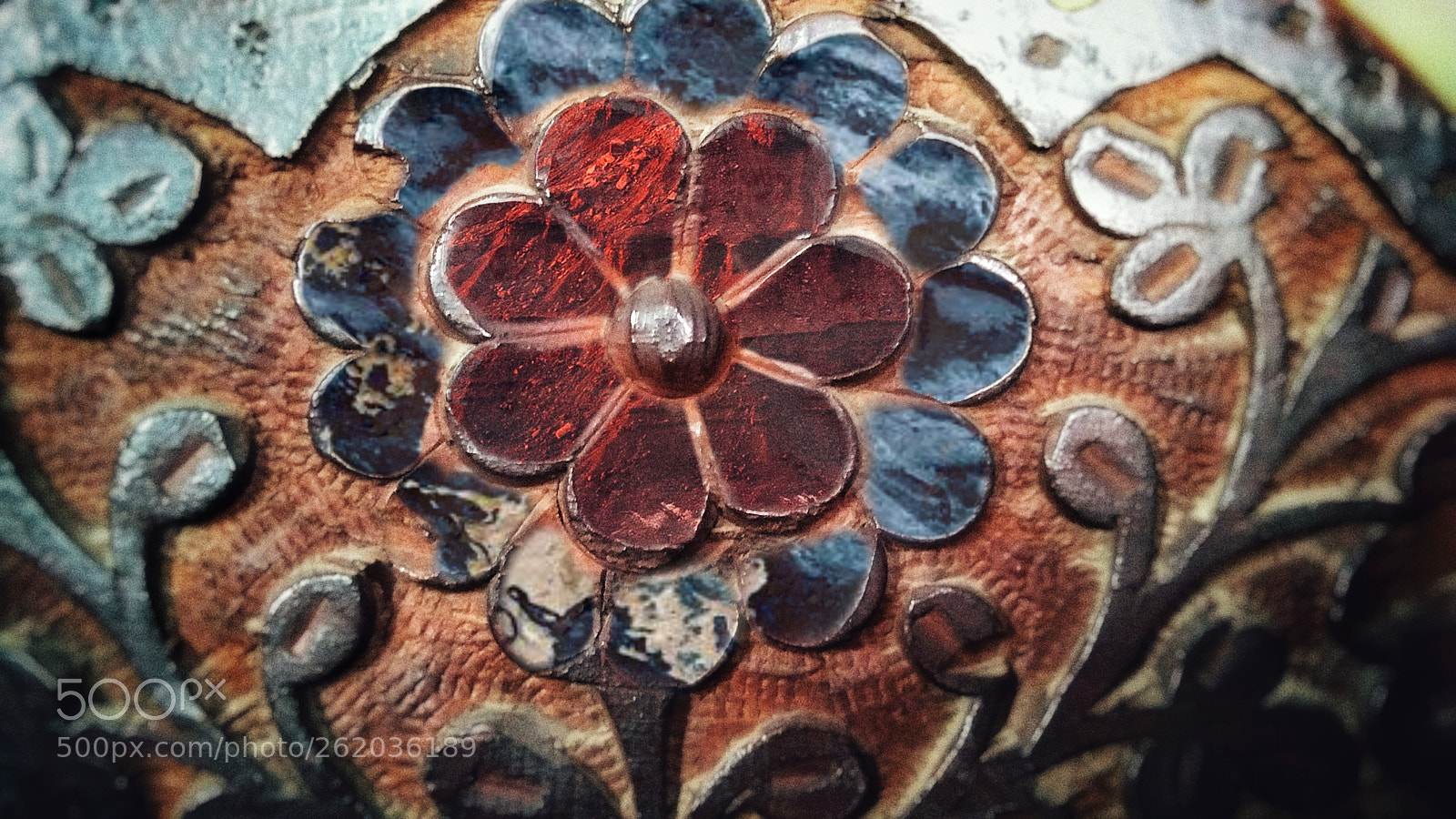 vivo Y55A sample photo. Wooden flower photography
