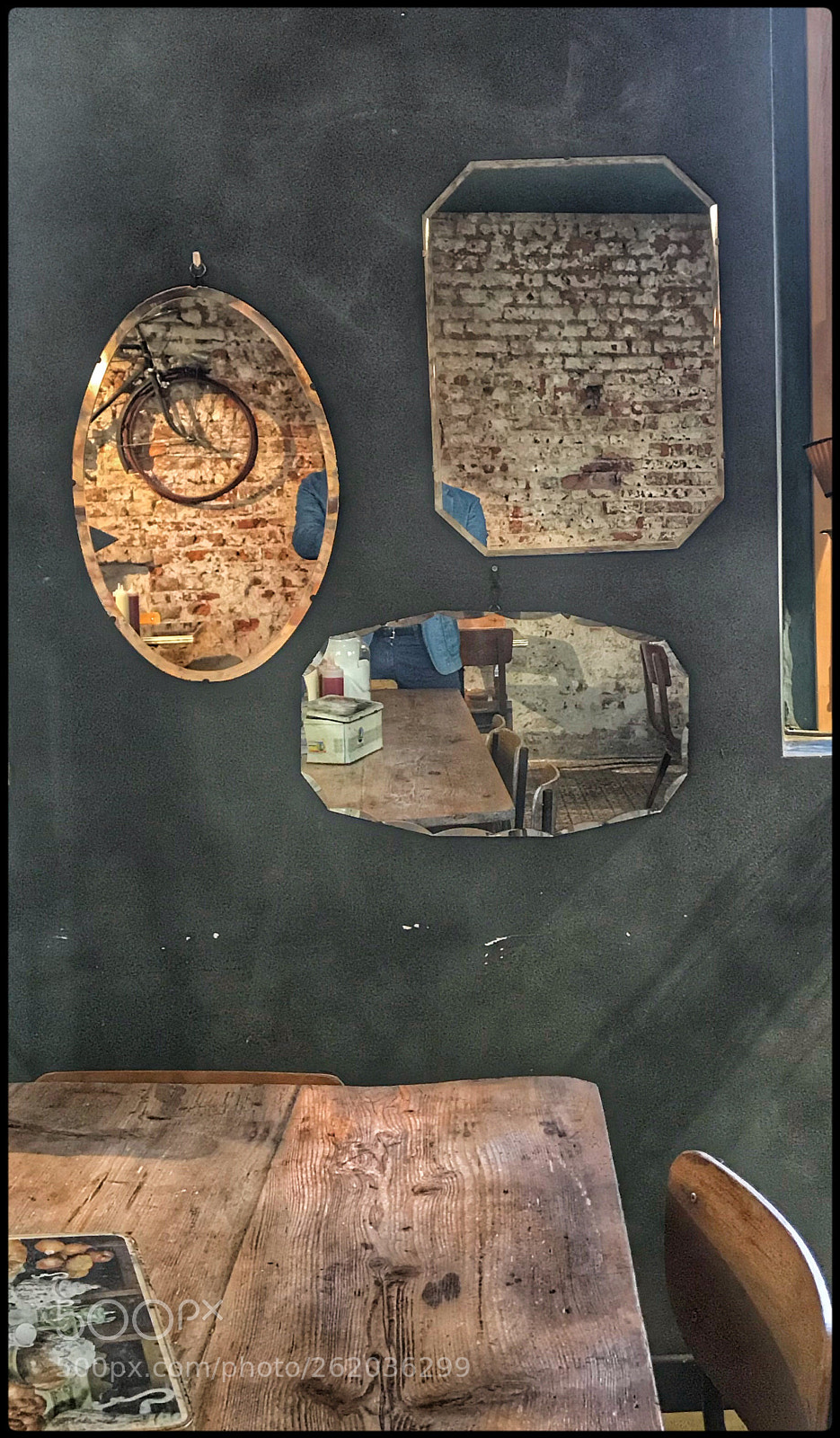 Apple iPhone 7 sample photo. Three mirrors photography
