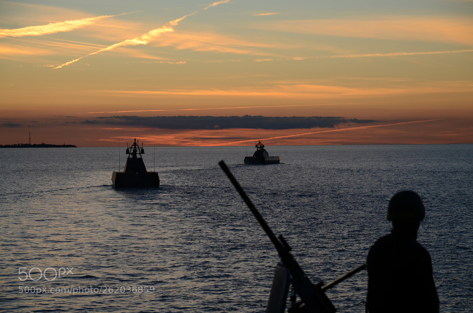 Nikon AF-S DX Nikkor 16-85mm F3.5-5.6G ED VR sample photo. Sunset over the baltic photography