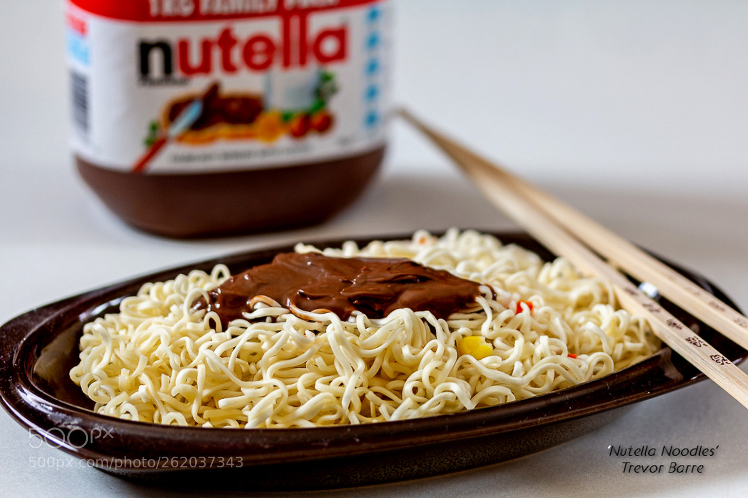 Canon EOS 650D (EOS Rebel T4i / EOS Kiss X6i) sample photo. Nutella and noodles photography