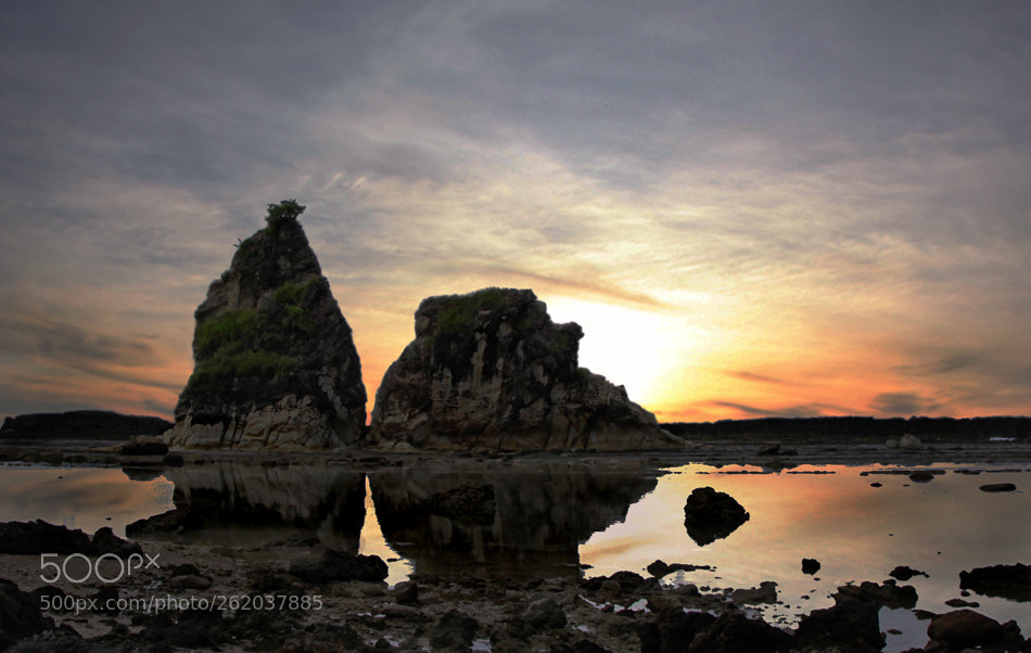 Canon EOS 5D Mark II sample photo. Sawarna photography