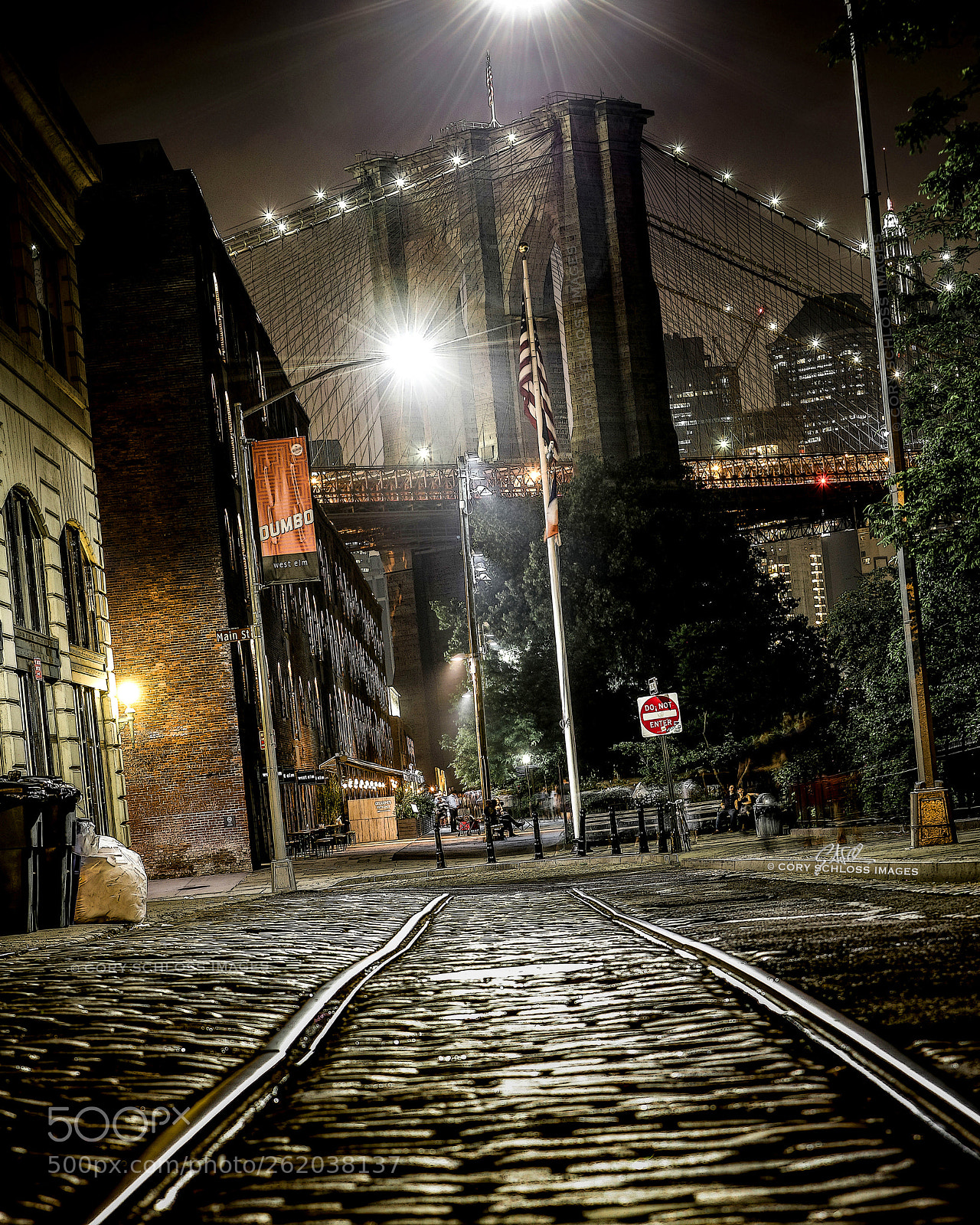 Canon EOS 5D Mark IV sample photo. End of the line photography