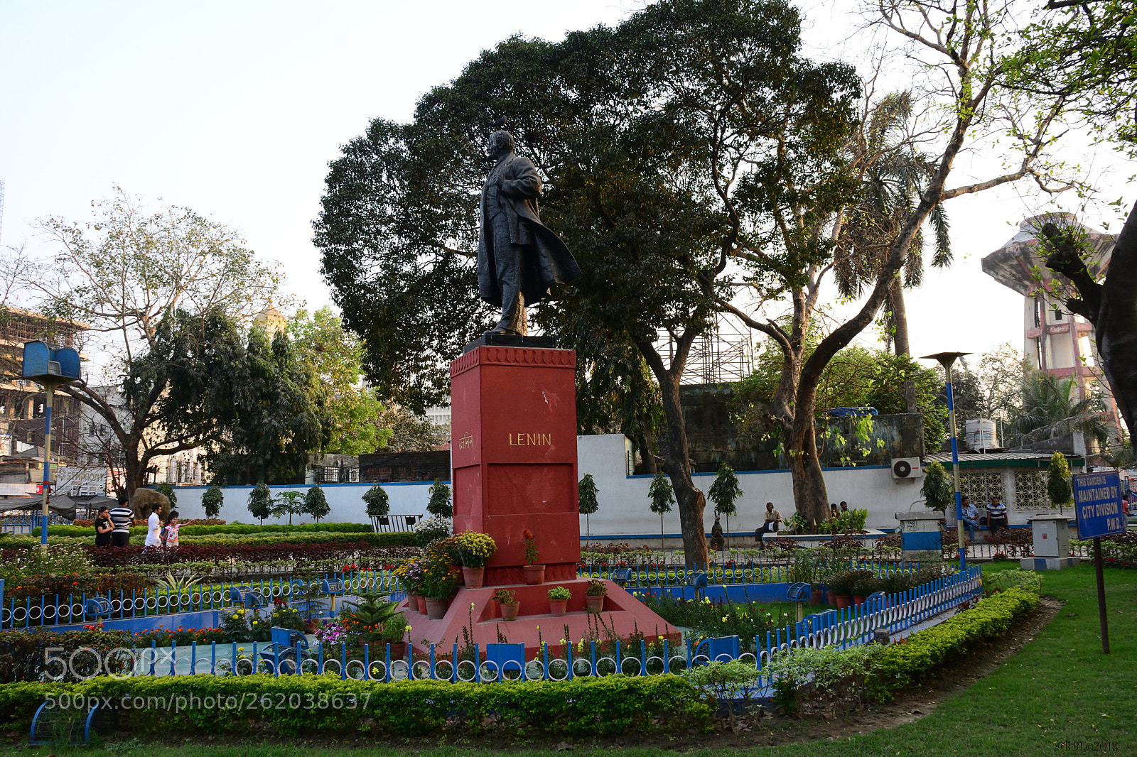 Nikon D7100 sample photo. Meeting with the leader photography