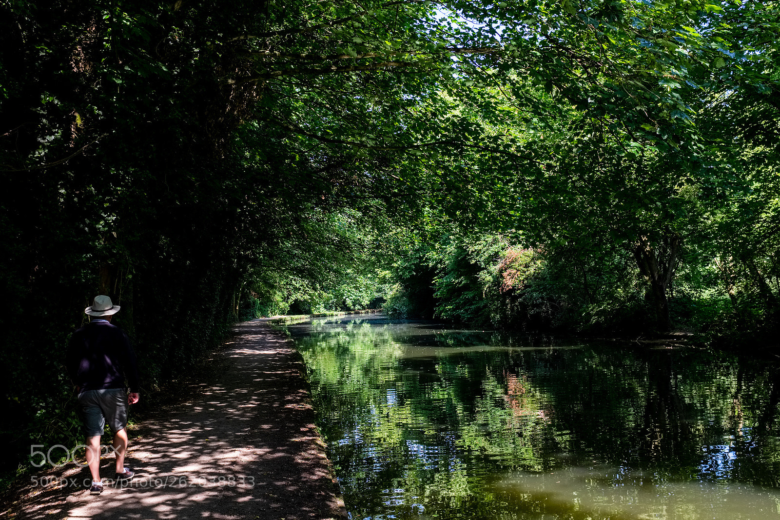 Fujifilm X100S sample photo. Stroll on grand union photography