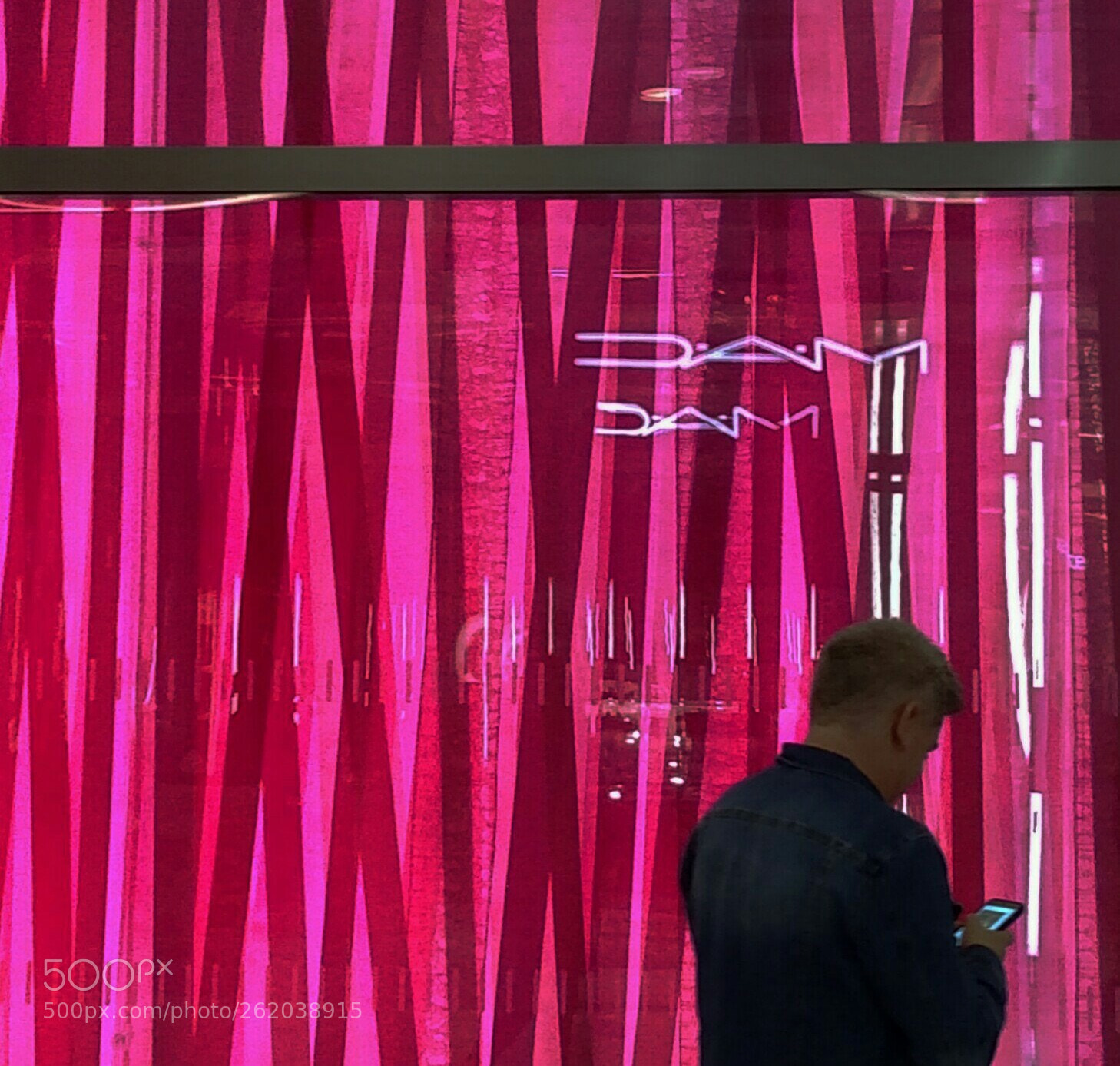 Motorola XT1225 sample photo. Man and pink ..... photography