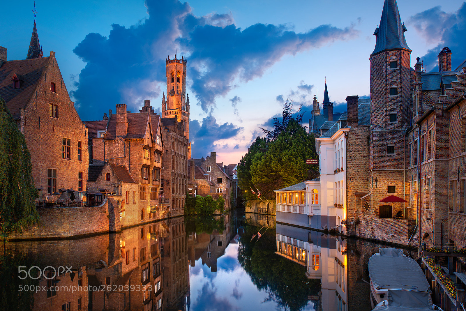 Nikon D750 sample photo. Brugge in blue photography