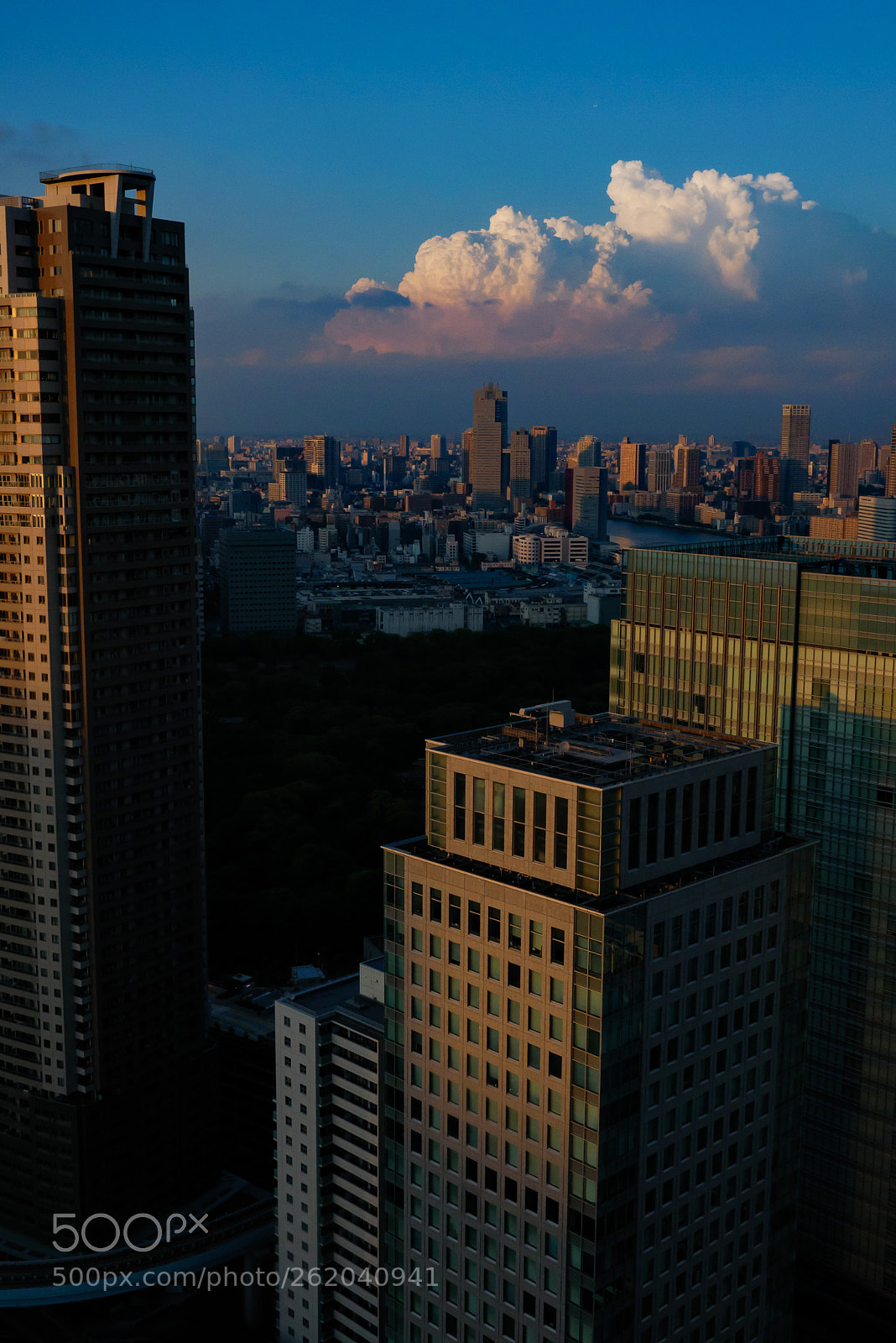 Panasonic DMC-G8 sample photo. Building and clouds photography