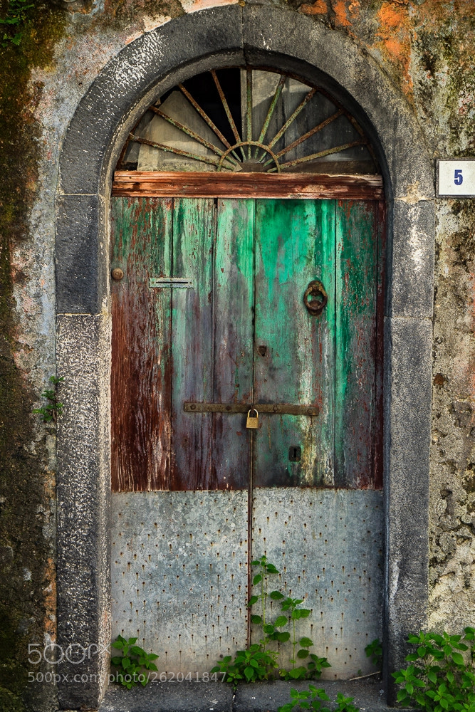 Sony a7R sample photo. Green door,sicily photography
