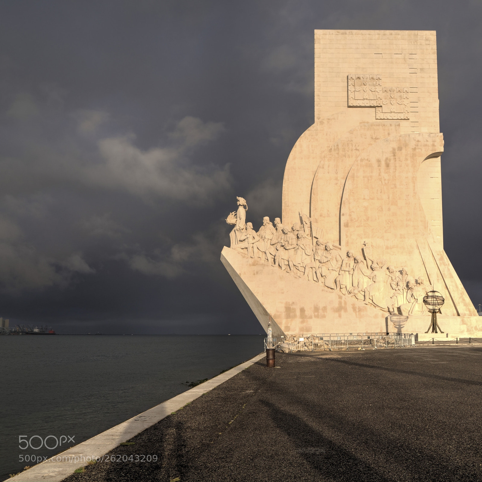 Canon EOS 6D sample photo. Storm approaching belem photography