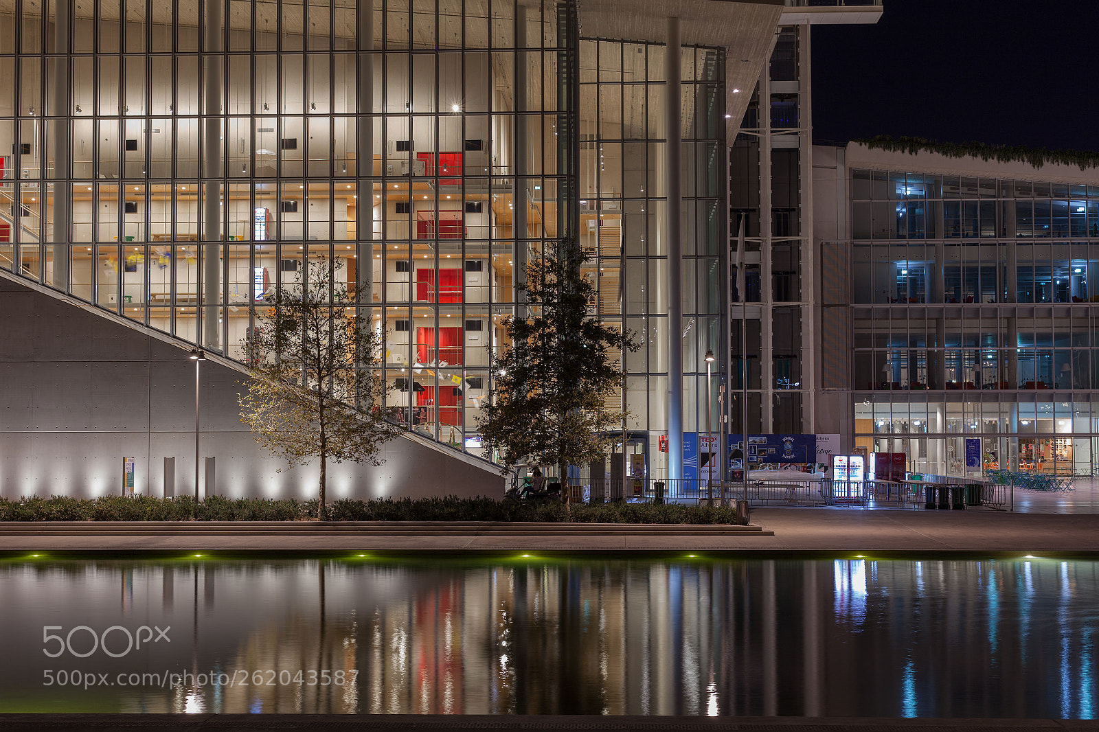 Canon EOS 5D Mark II sample photo. Snfcc theater outside photography