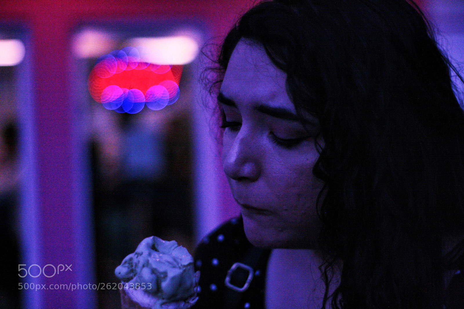 Canon EOS 400D (EOS Digital Rebel XTi / EOS Kiss Digital X) sample photo. Ice cream love photography