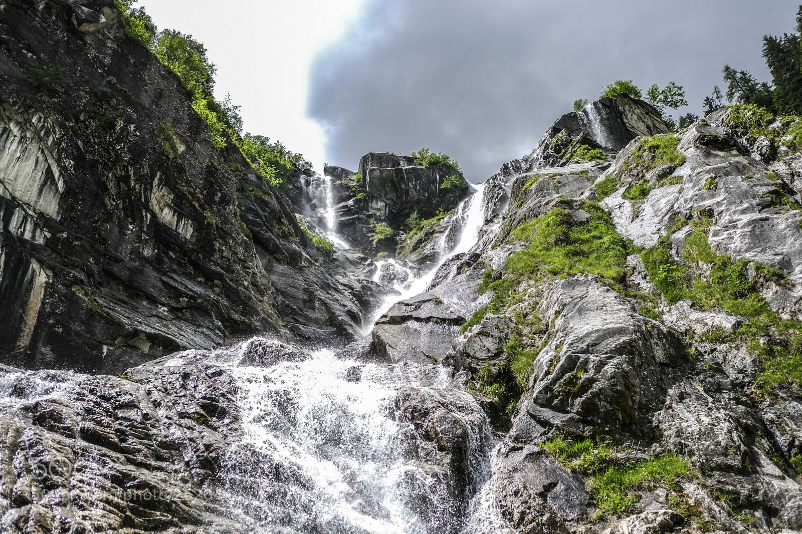 Fujifilm X-Pro2 sample photo. Habachtal waterfall photography